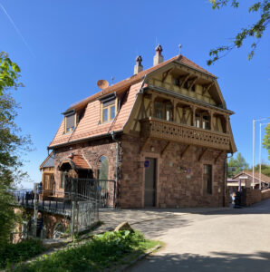 Bergbahn Koenigstuhl