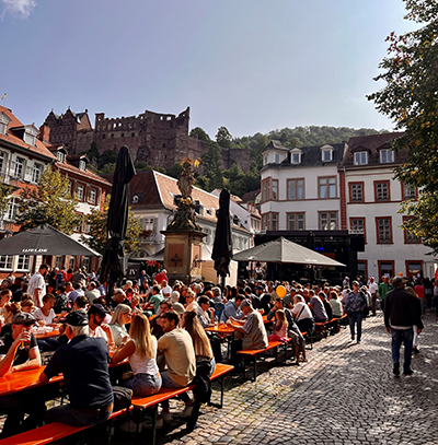 Kornmarkt, Heidelberger Herbst Kl (c) Heidelberg Marketing, Foto L.a. Gallo